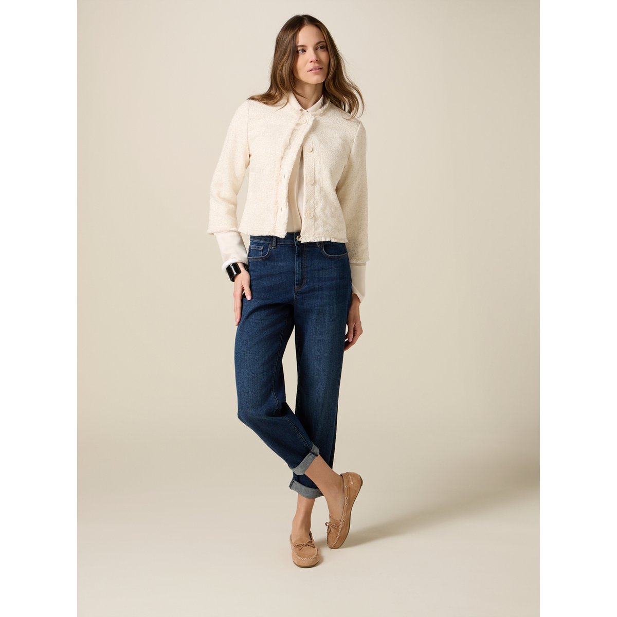 Jean boyfriend bleu, OLTRE