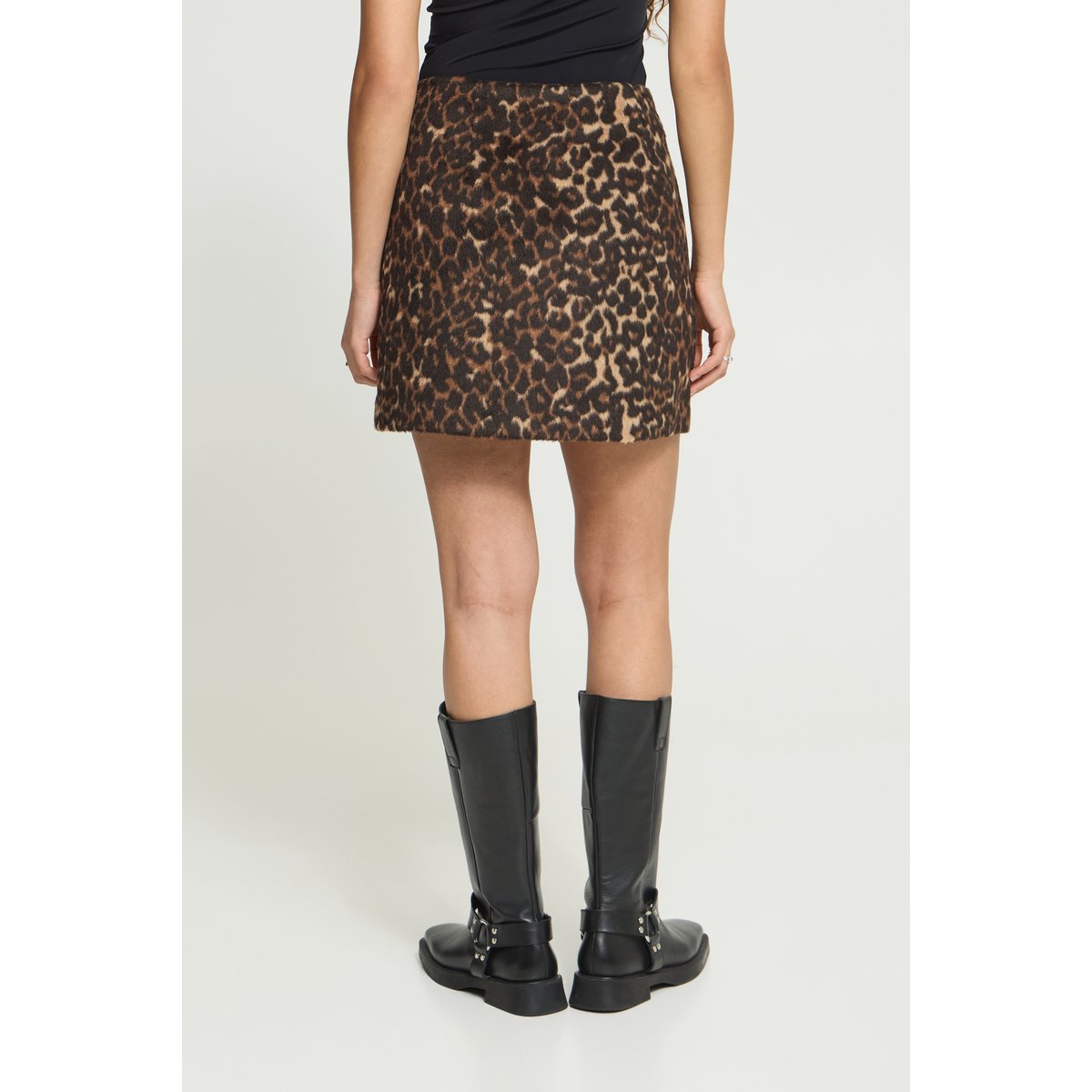 Jupe courte, imprimé animalier marron animal, ICHI