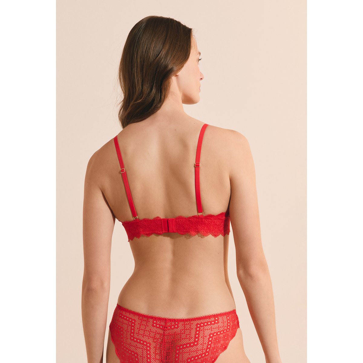 Soutien-gorge N.8 - Le triangle sans armatures en dentelle ECLIPSE rouge, ETAM