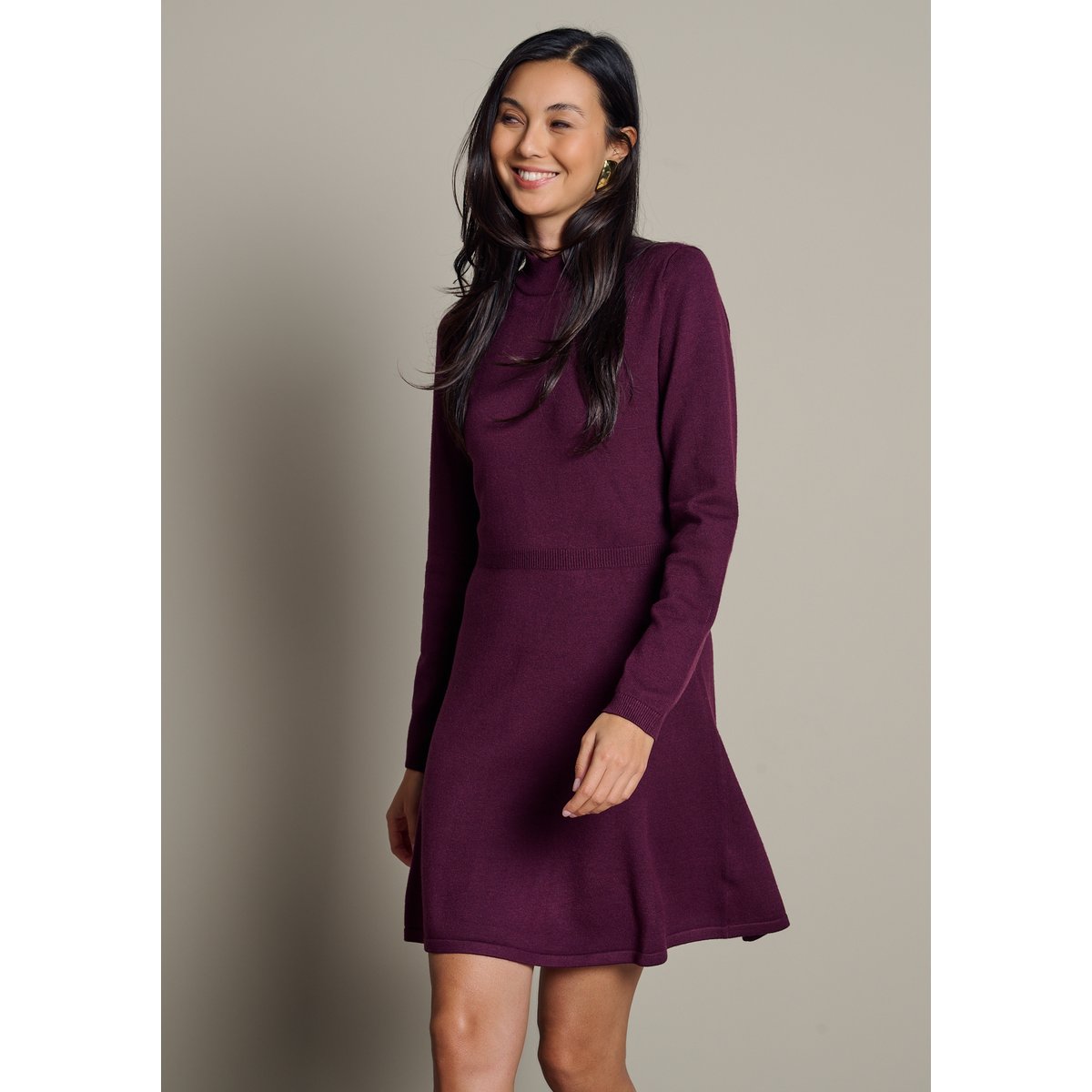 Robe courte évasée en maille aubergine, LOLALIZA