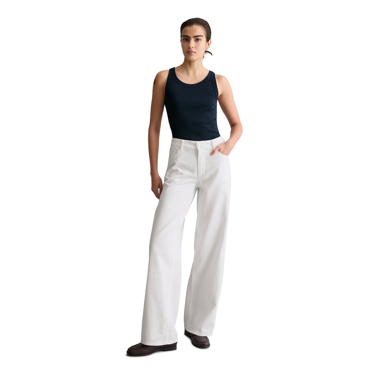 Jeans modèle Tomke large en doux mélange de coton organique et de lyocell blanc, MARC O’POLO DENIM