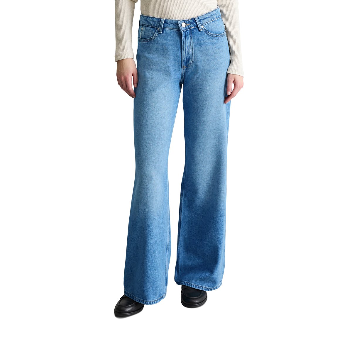 Jeans modèle Grethe loose flared en mélange de lyocell sans stretch bleu clair, MARC O’POLO DENIM