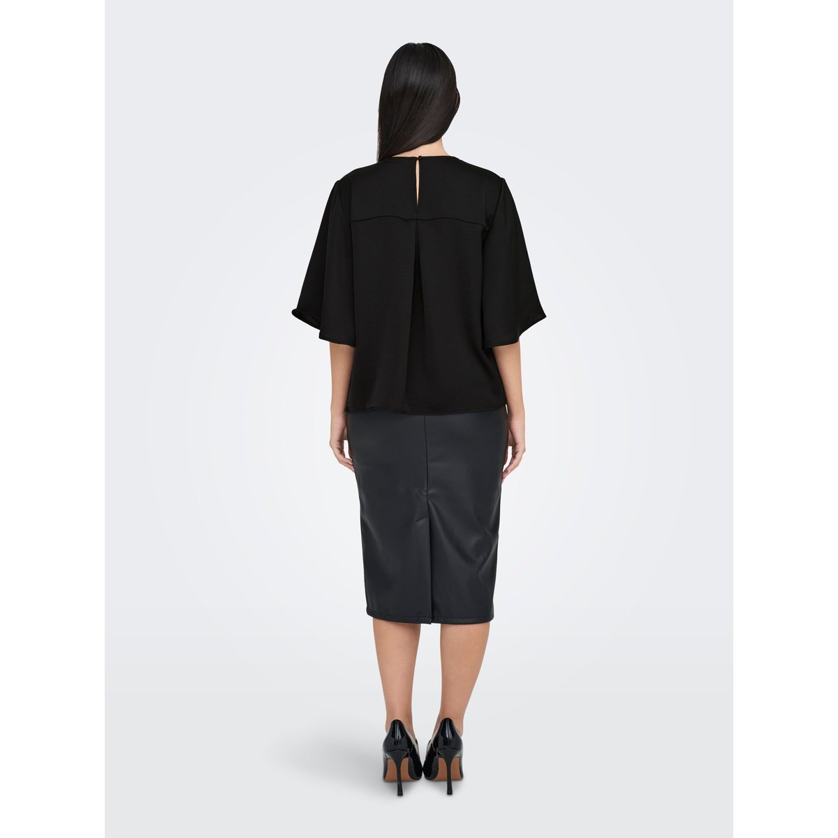 Top black 1, JDY