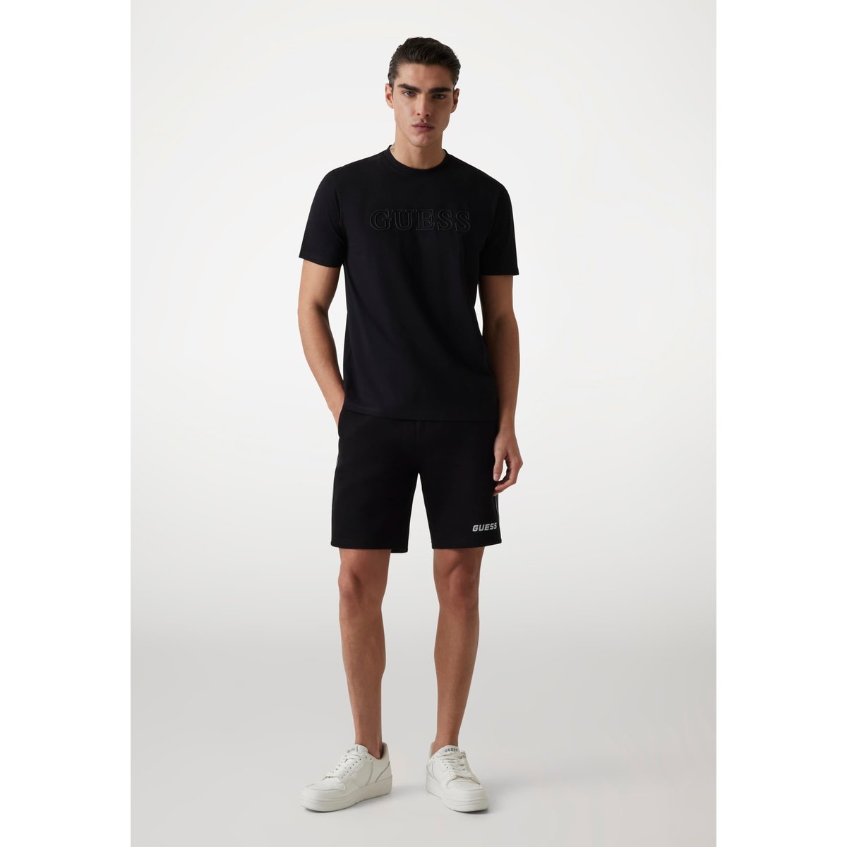 Short Logo Latéral noir, GUESS