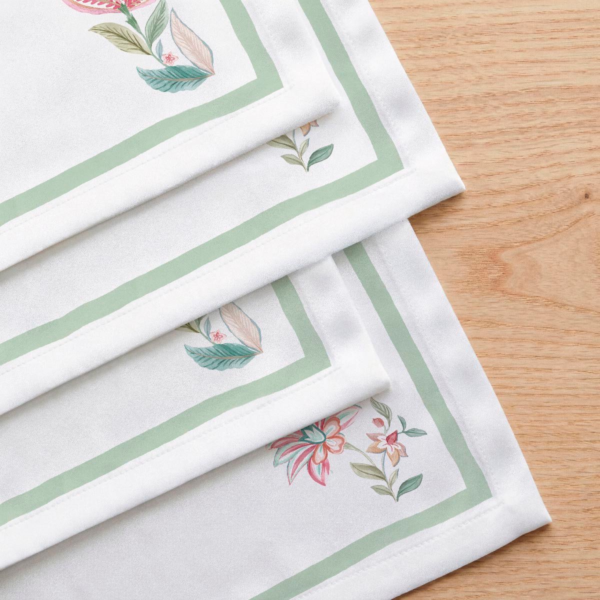 Lot de 4 serviettes en coton 100% Freedom fuchsia, NAF NAF HOME