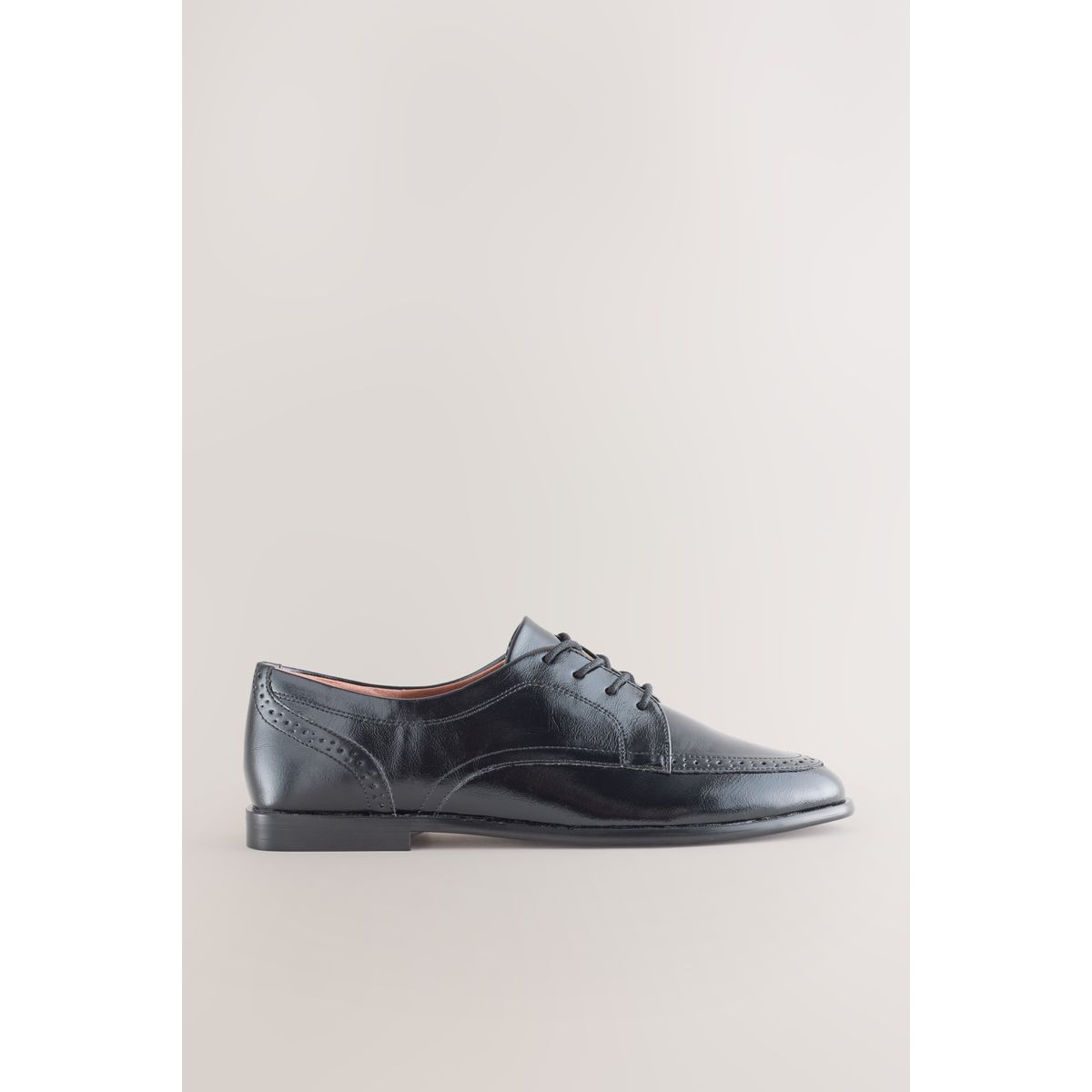 Chaussures rondes et lacets noir, NEXT