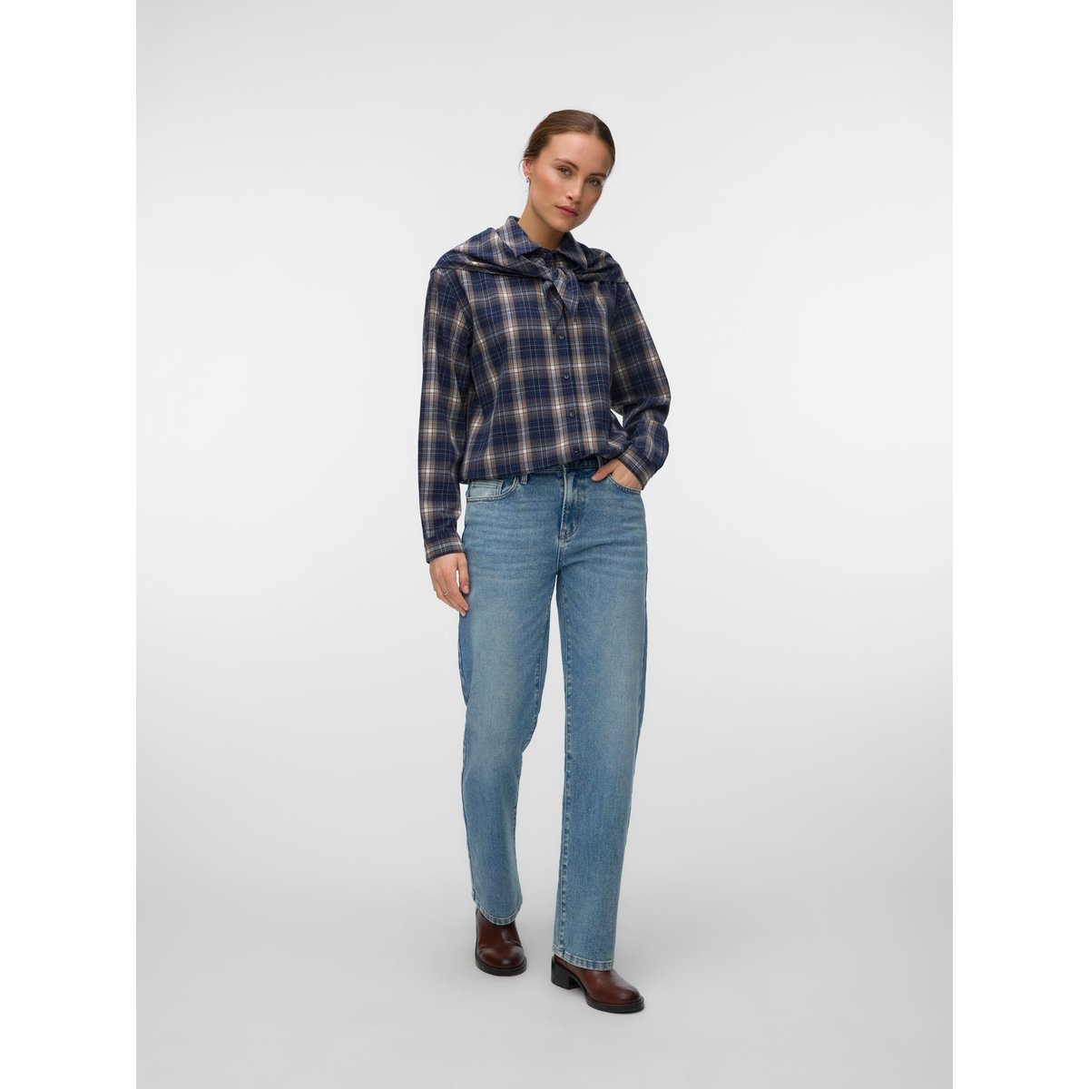 Jean Coupe Droite light blue denim, VERO MODA