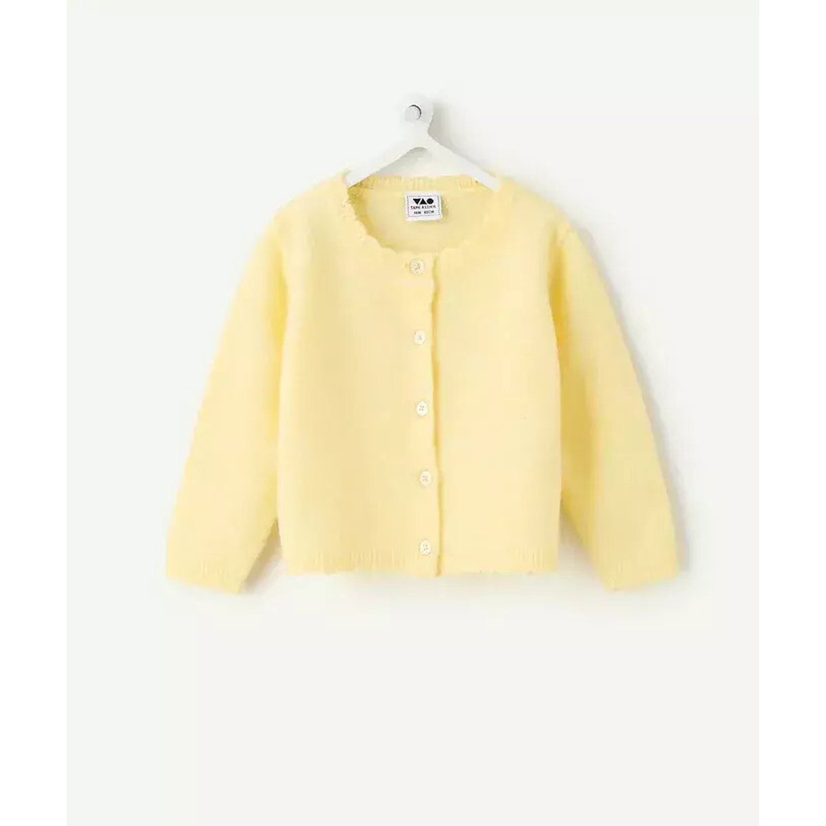 Cardigan giallo, TAPE A L'OEIL