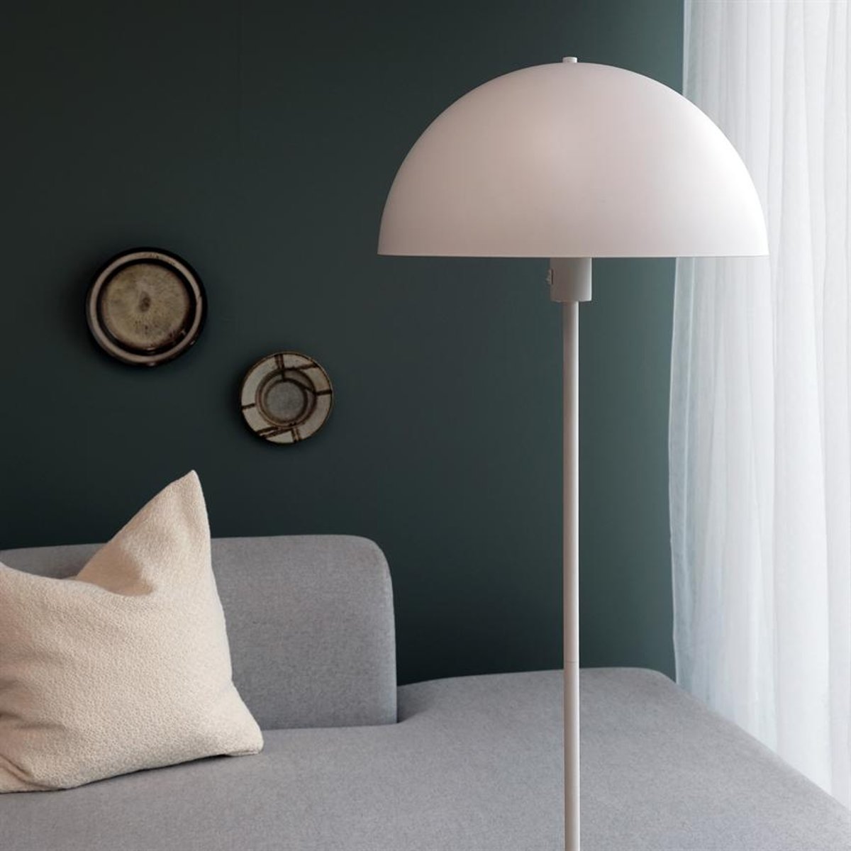 Lampadaire en Métal STOCKHOLM blanc mat, DYBERG LARSEN