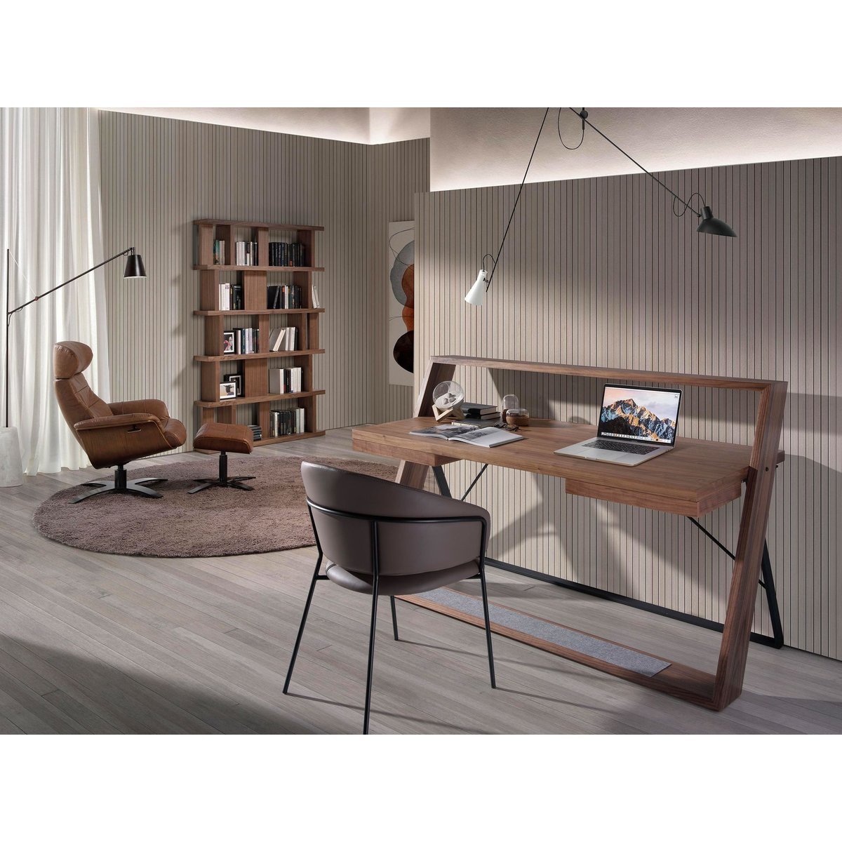 Fauteuil pivotant inclinable en cuir marron marron | gris foncé, ANGEL CERDA