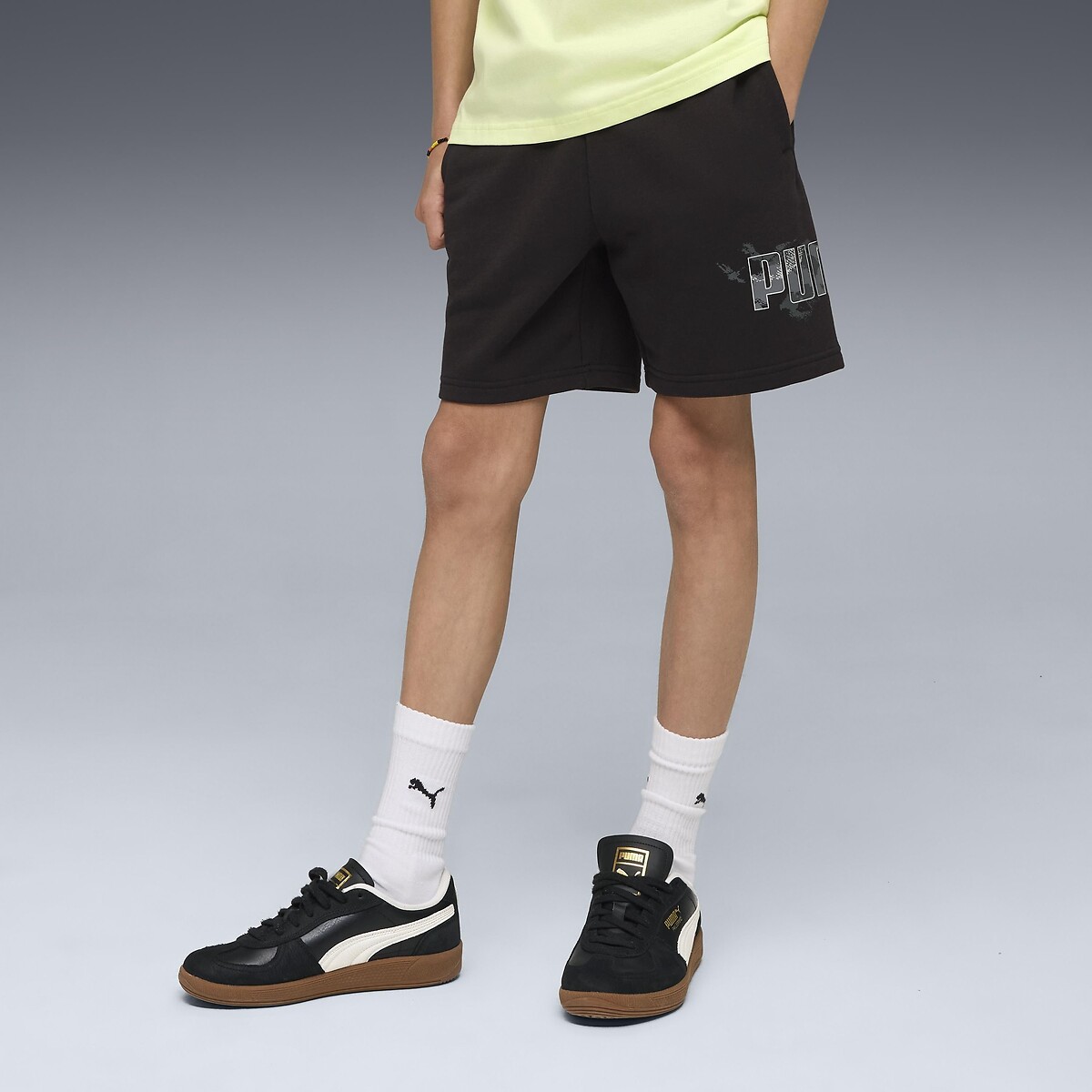 Pantaloncini in felpa non pettinata, stampa mimetica nero , PUMA