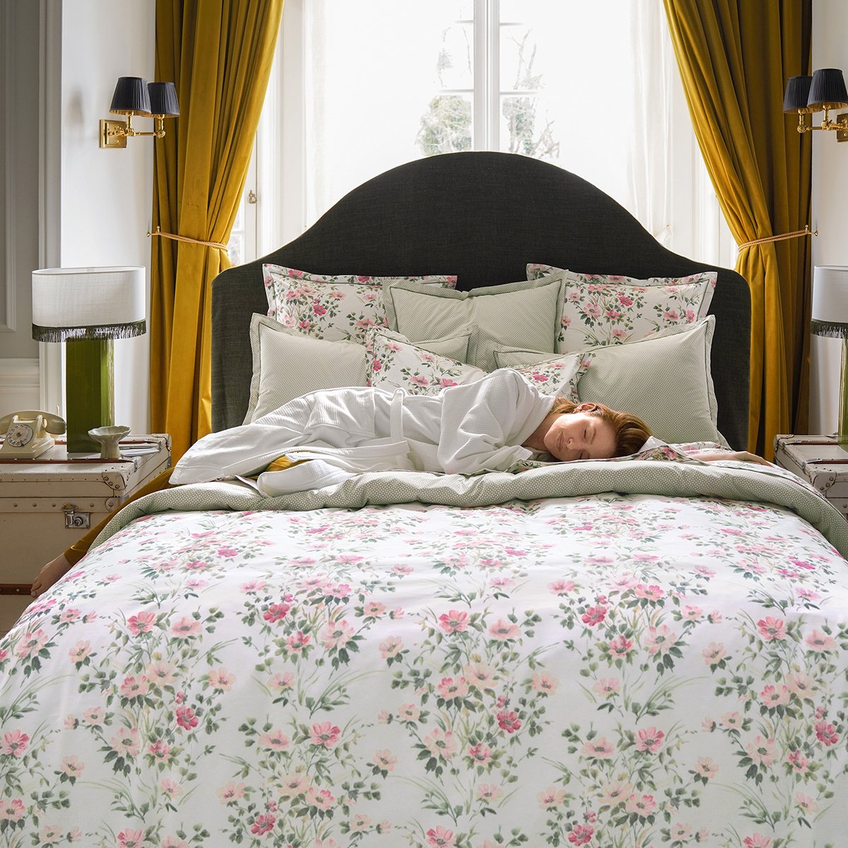Drap Housse FROU FROU frou-frou, ANNE DE SOLENE