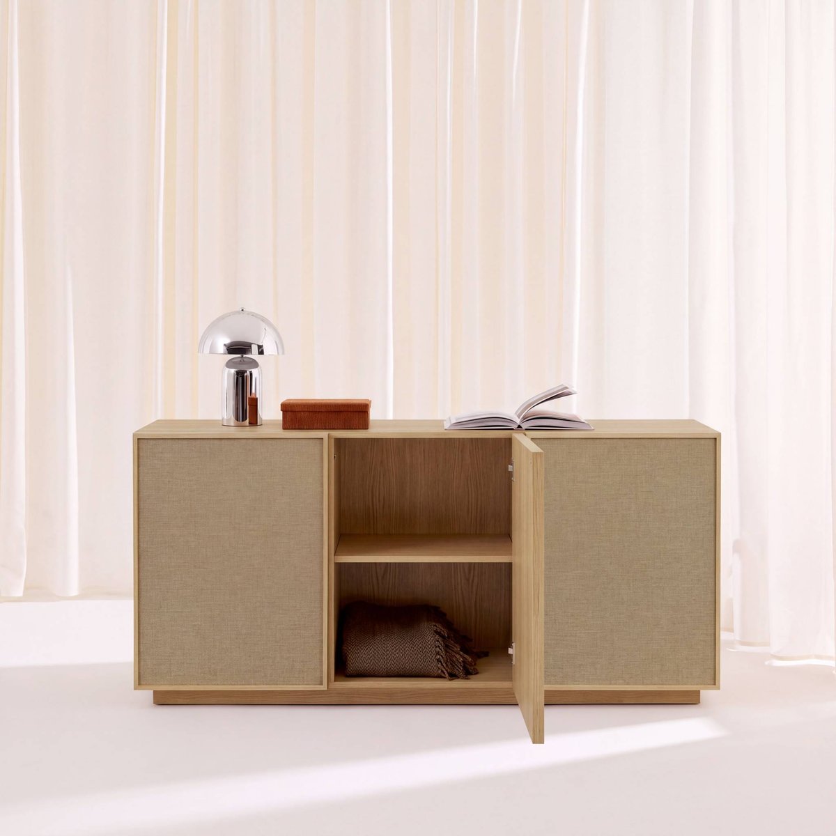 Buffet décor bois et tissu 3 portes 160cm KUBA naturel, SWEEEK
