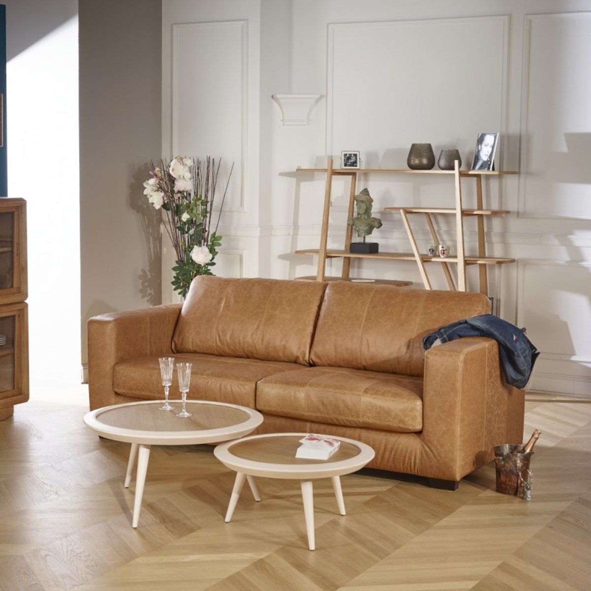 Table basse ronde style contemporain en chêne JACQUELINE rose, ROBIN DES BOIS