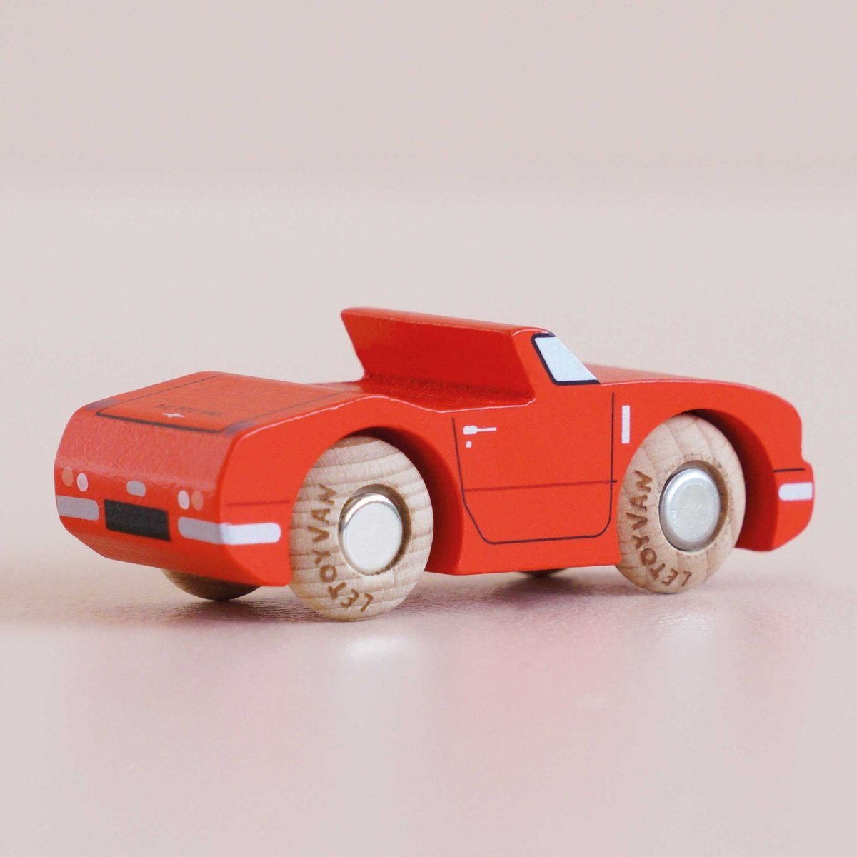 Voiture Marc No 13 rouge, LE TOY VAN