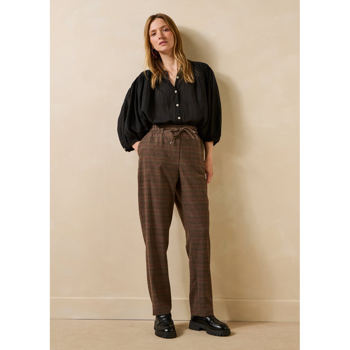 Pantalon carotte à carreaux taille élastique rouille, LA FEE MARABOUTEE