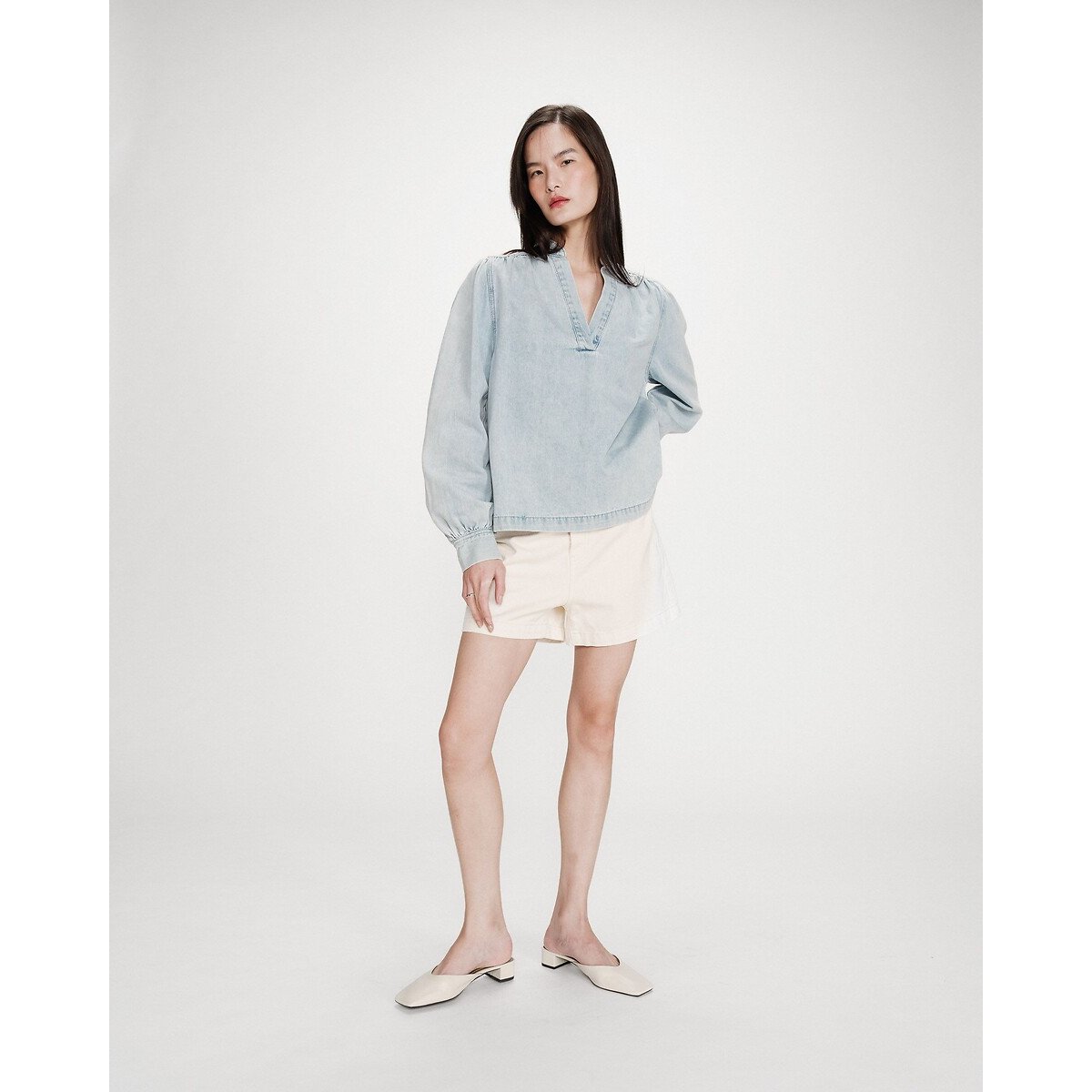Blouse en denim col V VALORY denim bleu clair, GRACE & MILA
