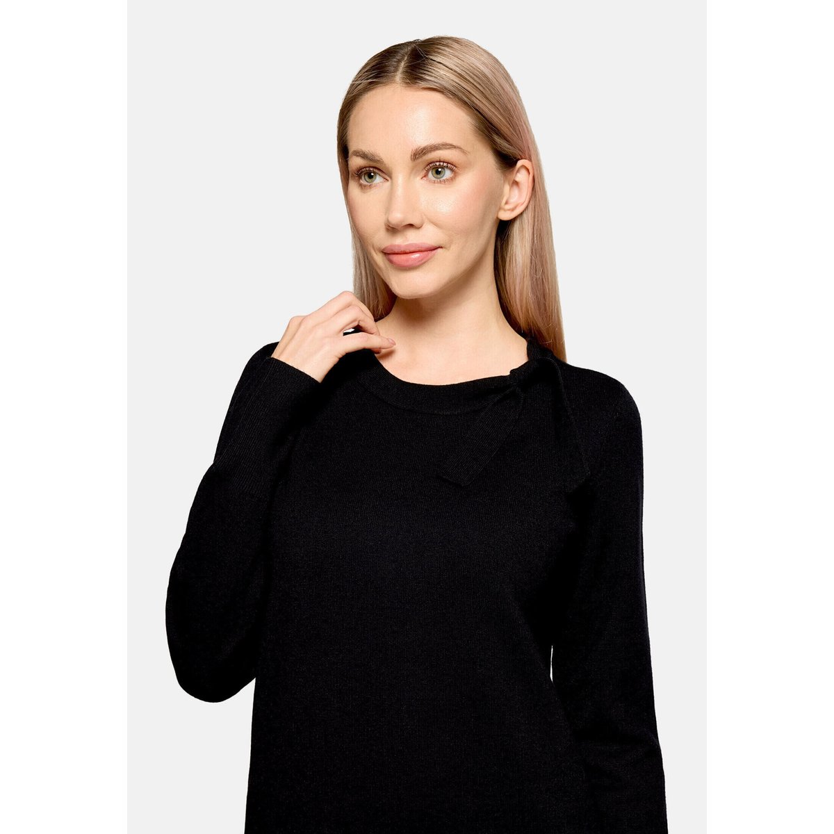 Robe-pull à nœud noir, BETTY BARCLAY