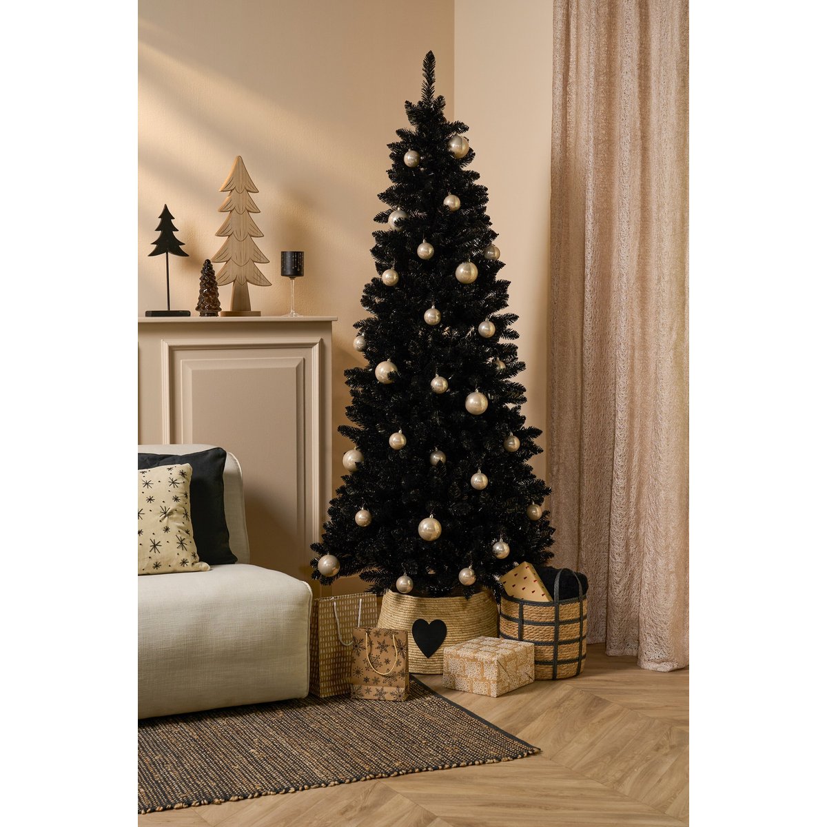 Cache-pied de sapin avec cœur KRISSY crème, MICA DECORATIONS