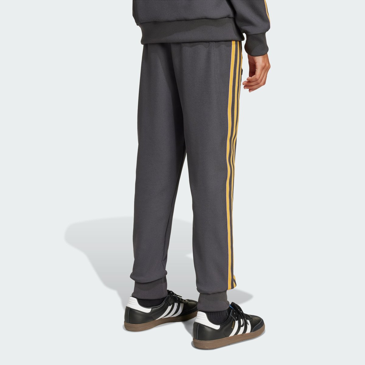 Pantalon De Survêtement Manchester United Terrace Icons Pantalon De Survêtement Manchester United Terrace Icons utility black, adidas Originals