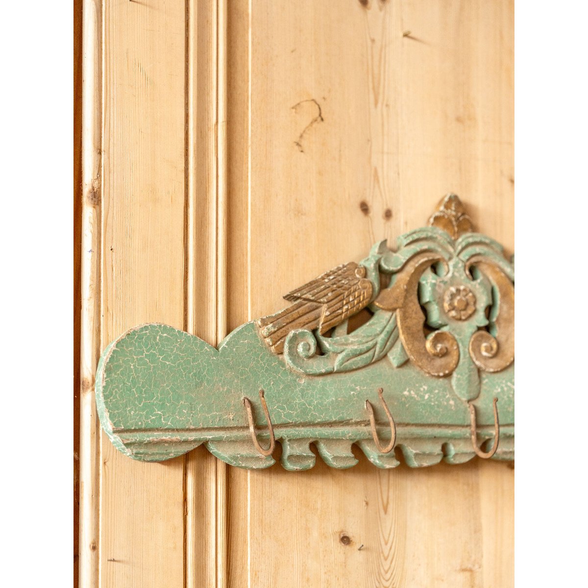 Porte-manteau en bois vert menthe Max N°417 - Bon état vert, DEBONGOUT