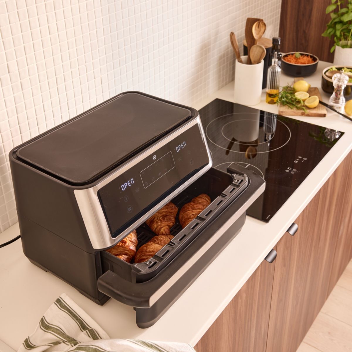 Friteuse sans huile EAF5 ,Noir, Flex Megazone XXL 11L couleur unique, ESSENTIEL B
