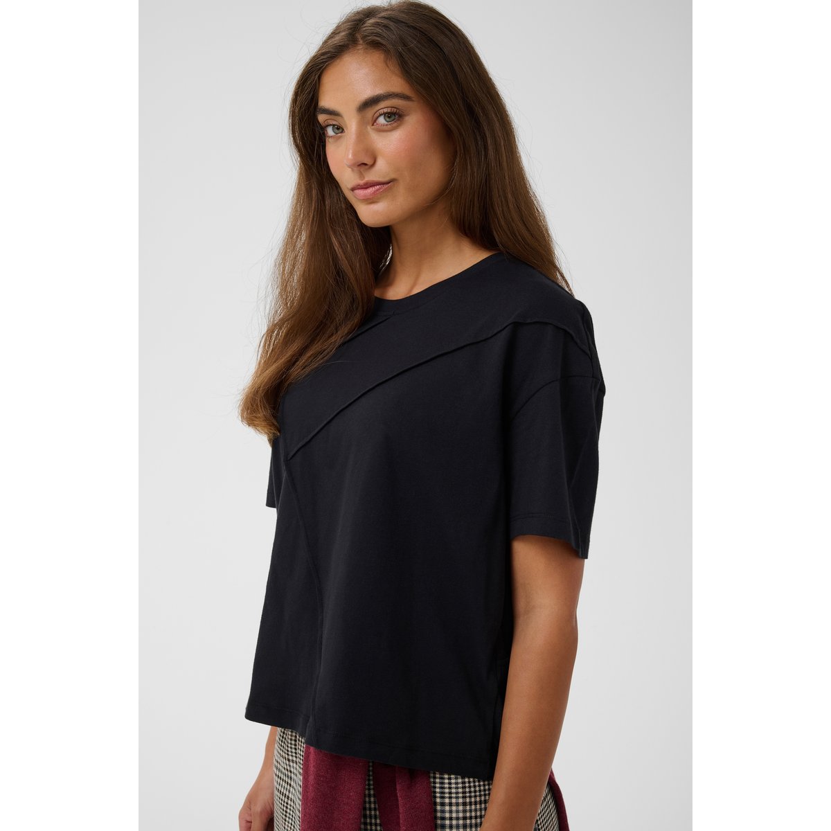 T-shirt noir, CULTURE