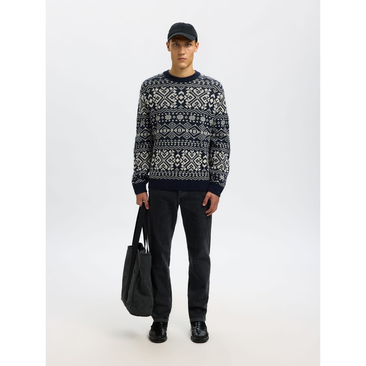 Pull Ras Du Cou sky captain, SELECTED