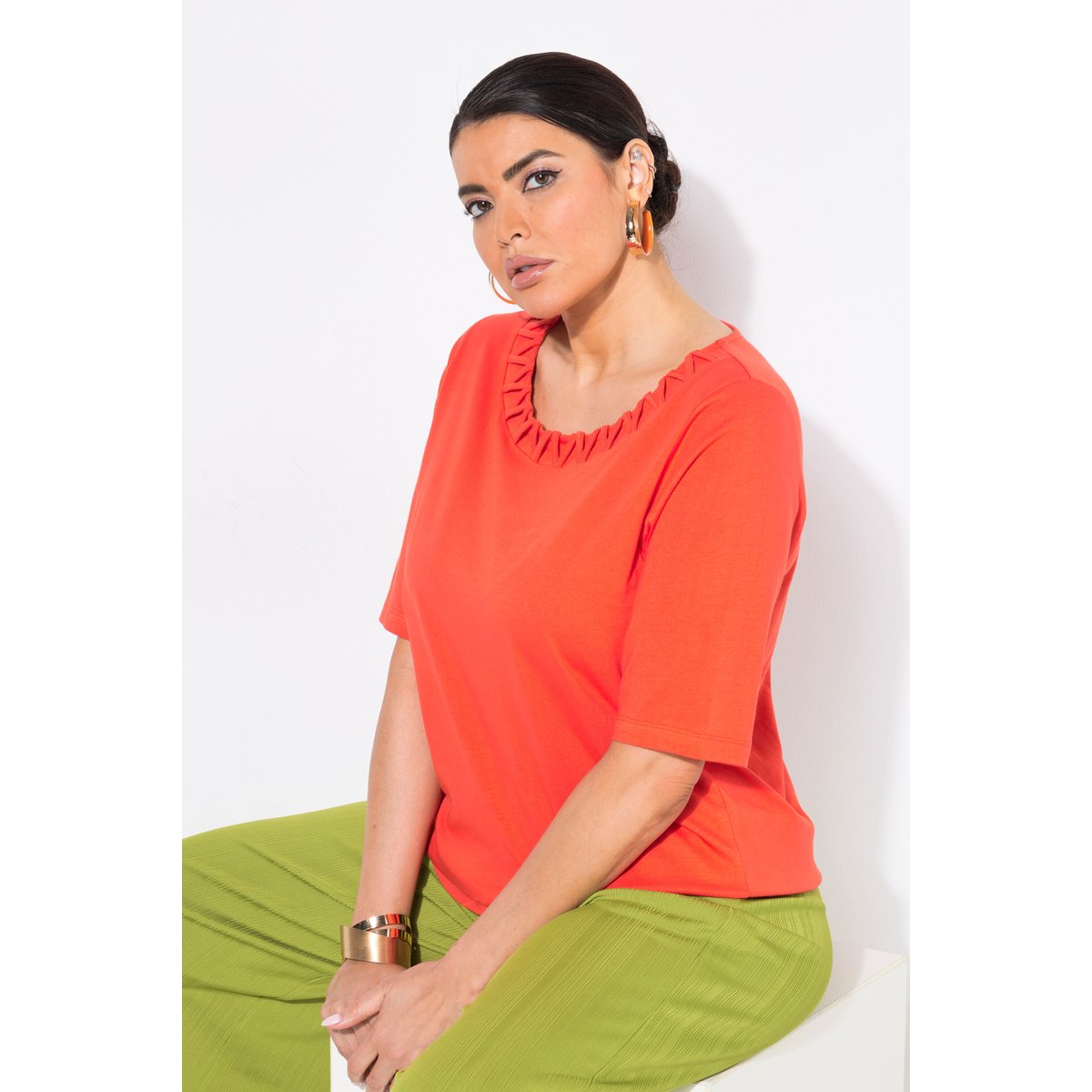 T-shirt à manches courtes. Décolleté rond poivron, ULLA POPKEN