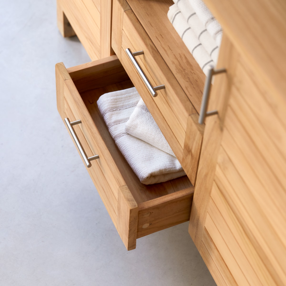Meuble Salle De Bain en Teck massif, SOHO naturel, TIKAMOON