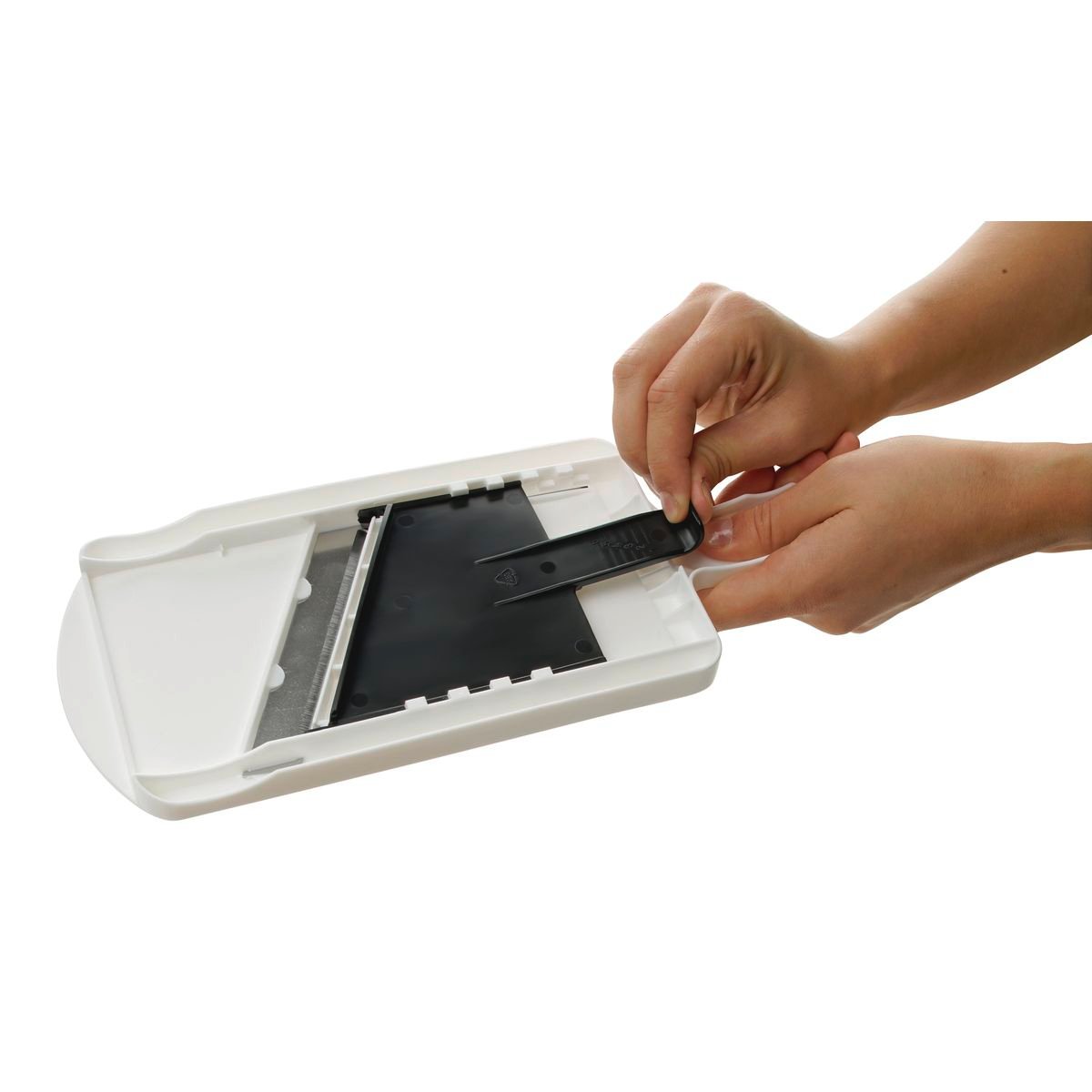 Mandoline professionnelle réglable jusqu'à 6 mm blanc, FACKELMANN