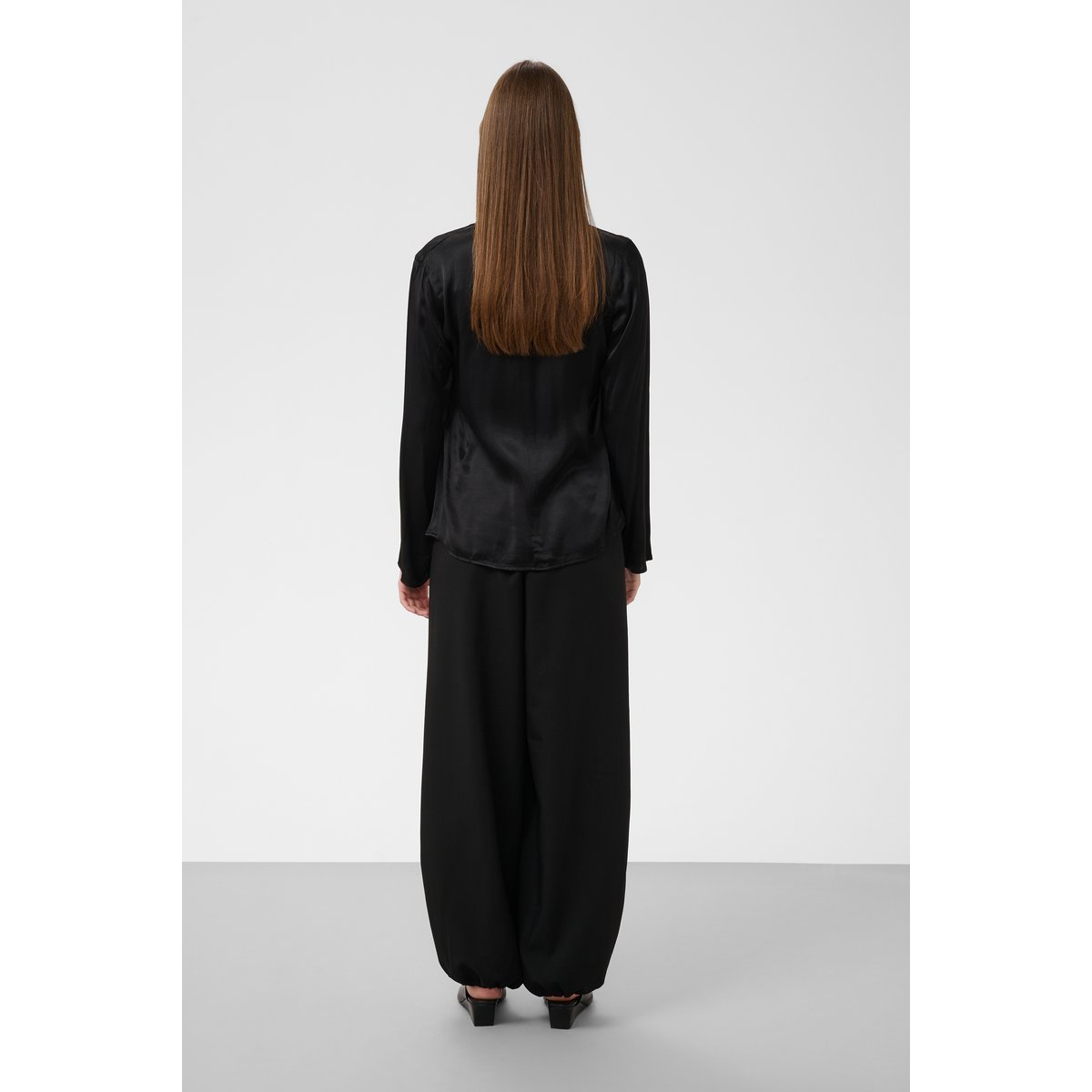 Blouse à manches longues noir black, SOAKED IN LUXURY