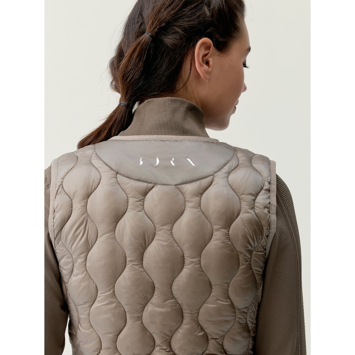 Veste de sport zippée Performance Athleisure KENAL noix, BORN