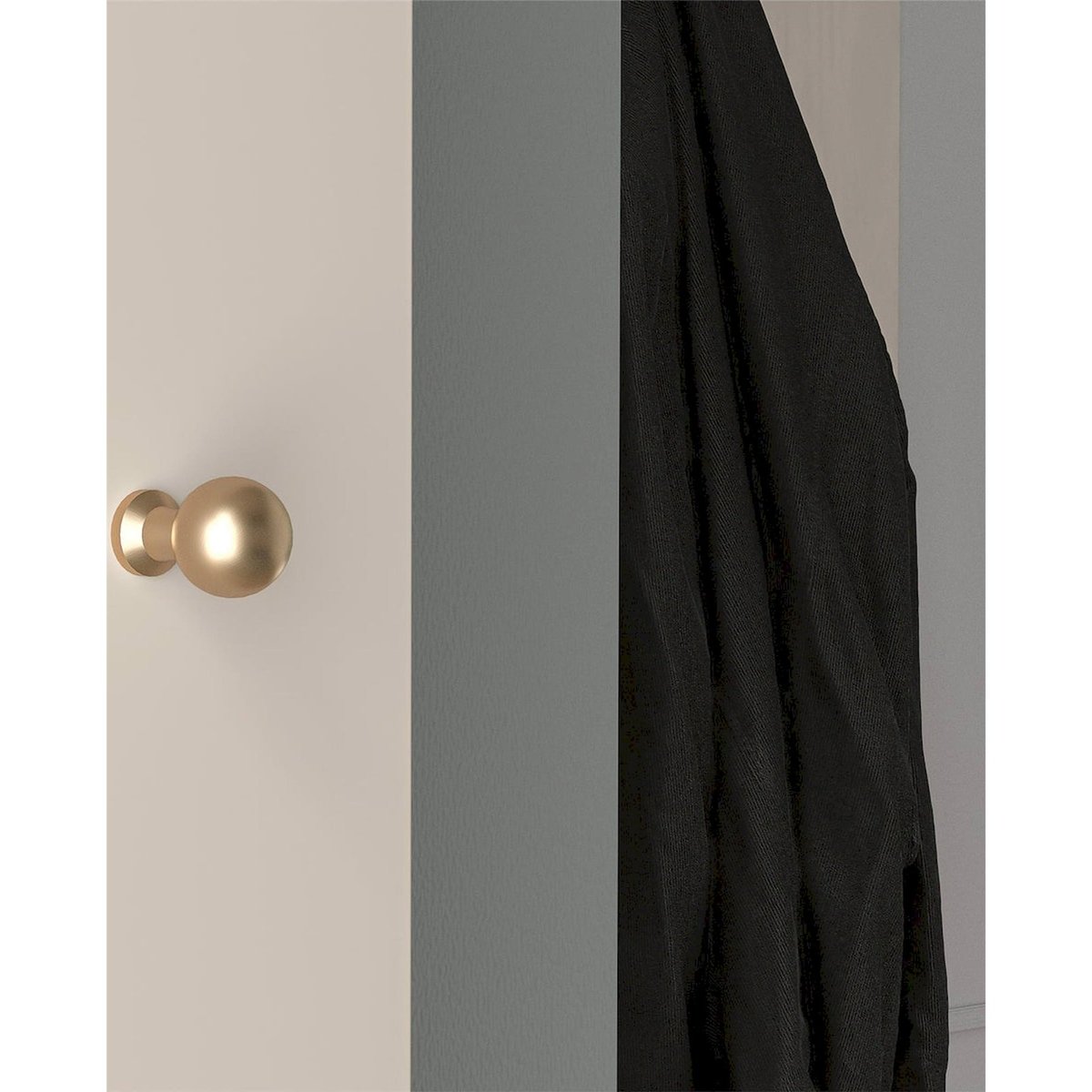Armoire d'entrée à lames CALETTO beige cachemire avec poignée dorée, RECOLLECTION