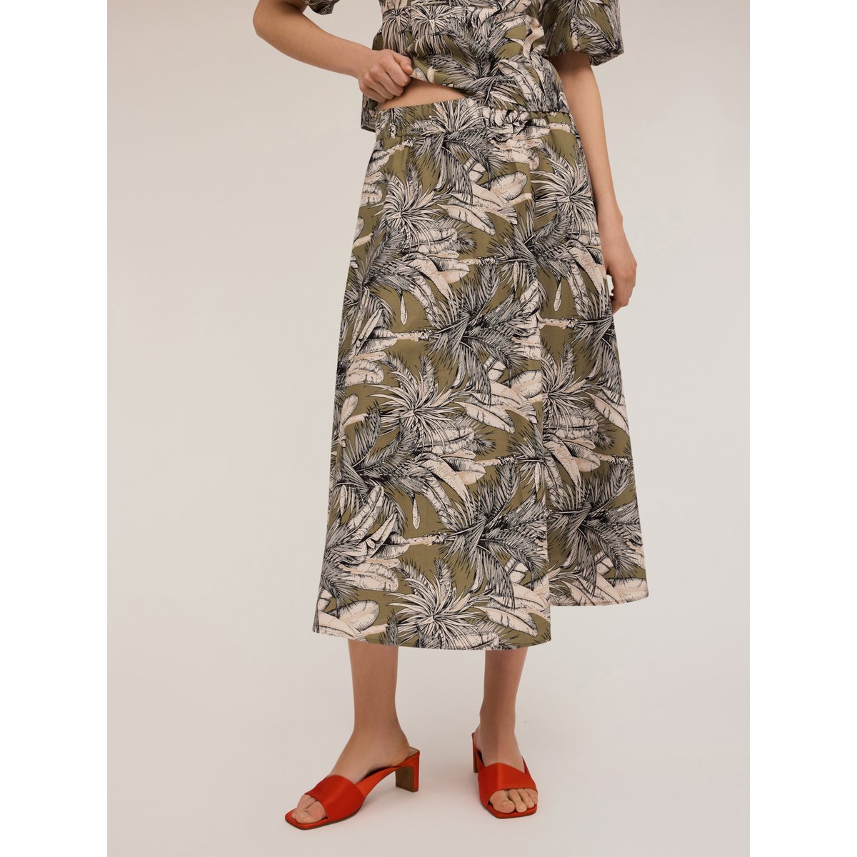Jupe évasée motif jungle fantaisie verde militare, MOTIVI