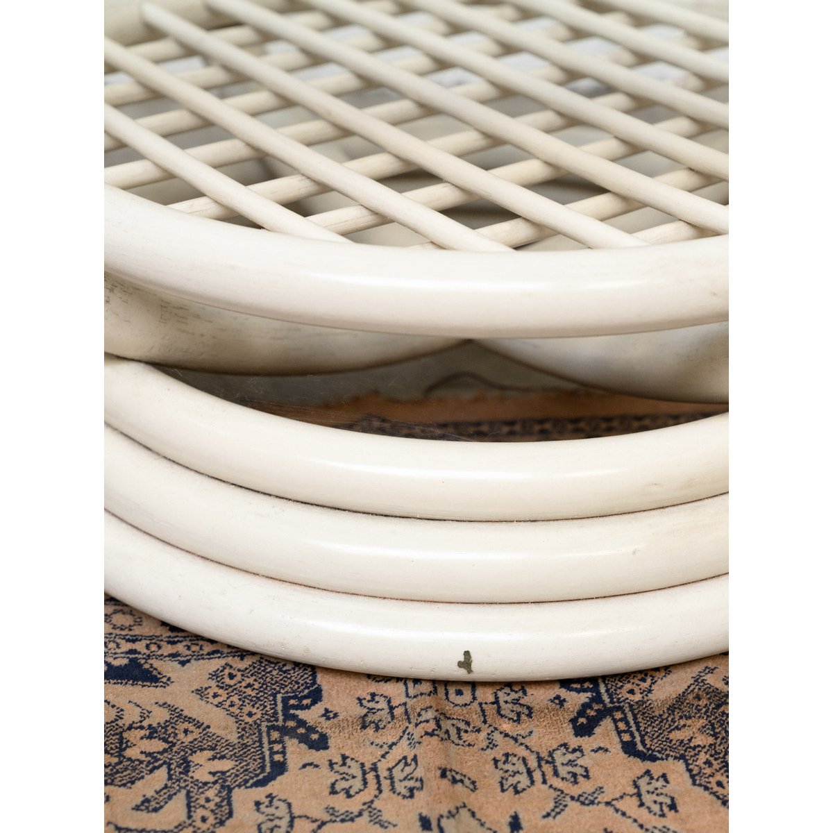 Table basse en rotin Léonie N°942 - Bon état blanc, DEBONGOUT