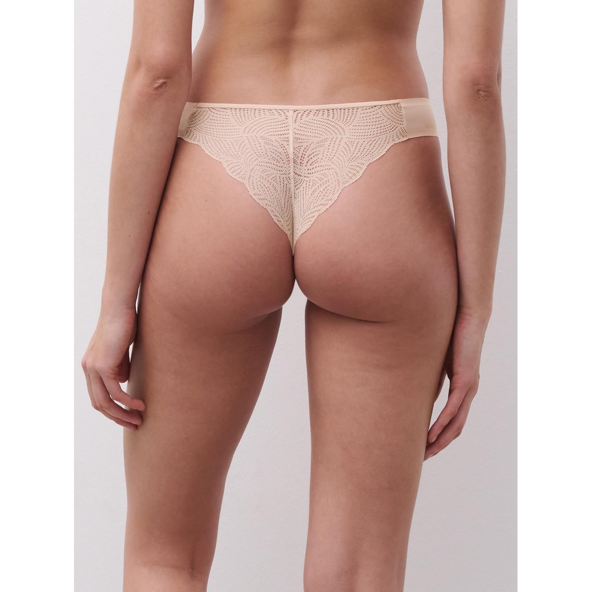 String dentelle SOFTSTRETCH beige doré, CHANTELLE