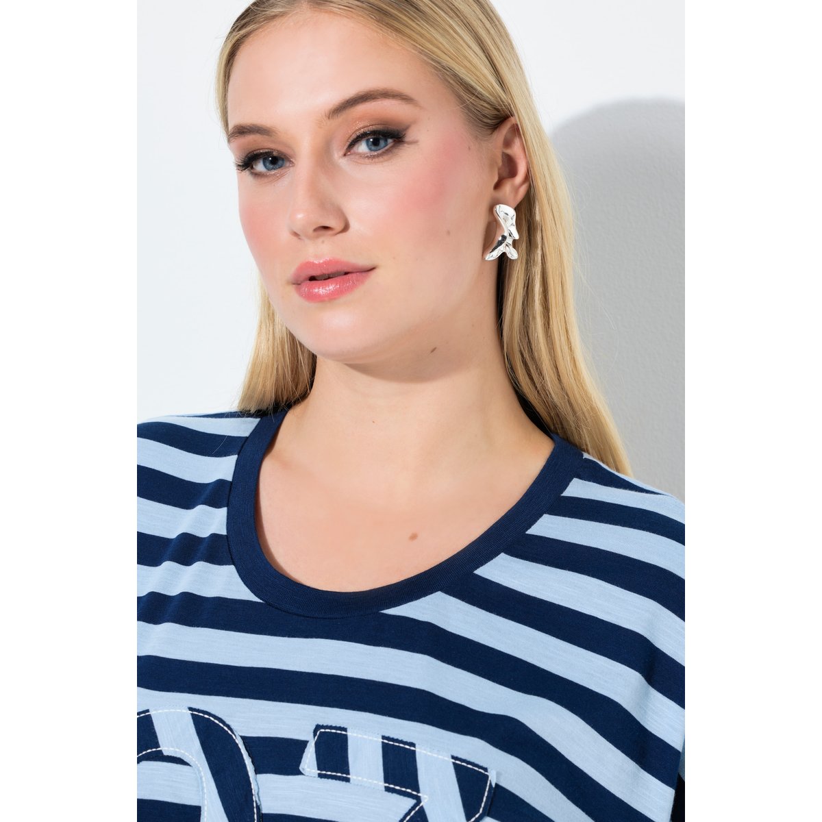T-shirt rayé oversize bleu encre, ULLA POPKEN