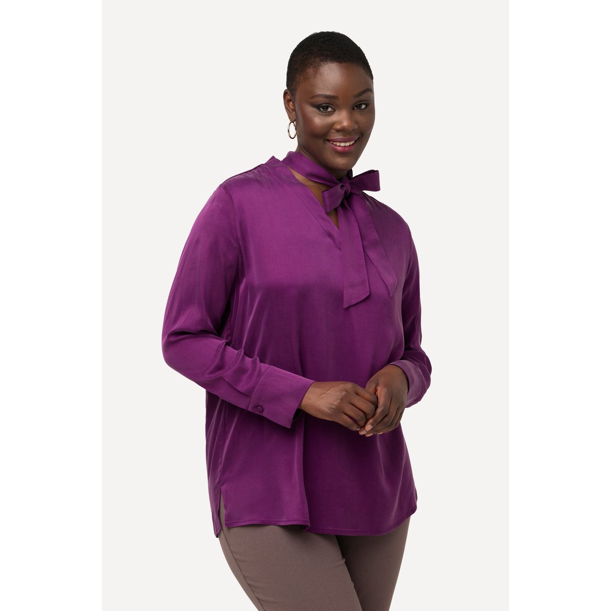 Chemisier en cupro à lavallière violet bordeaux, ULLA POPKEN