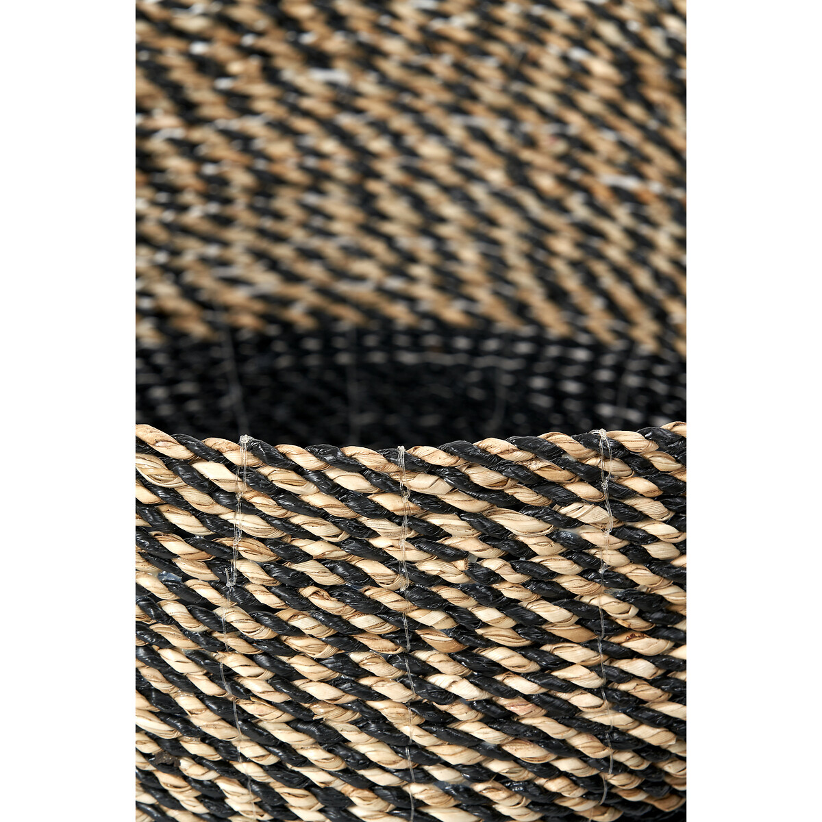 Set of 2 Natural & Black Seagrass Baskets natural/black, ÉDITÉ