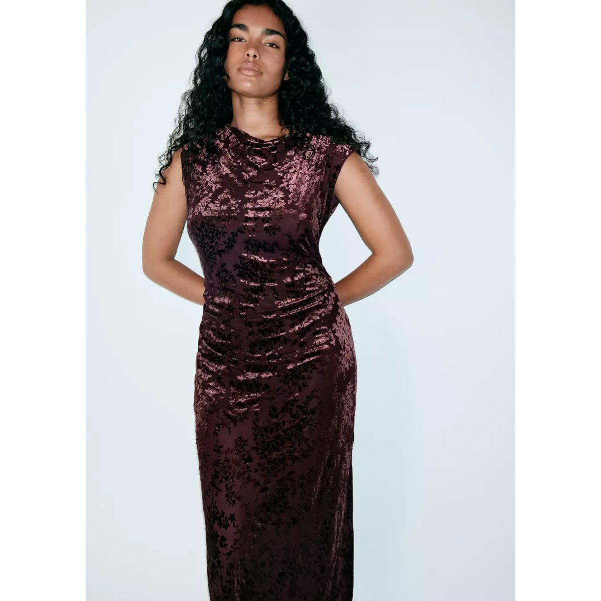 Robe drapée dévoré grenat, MANGO