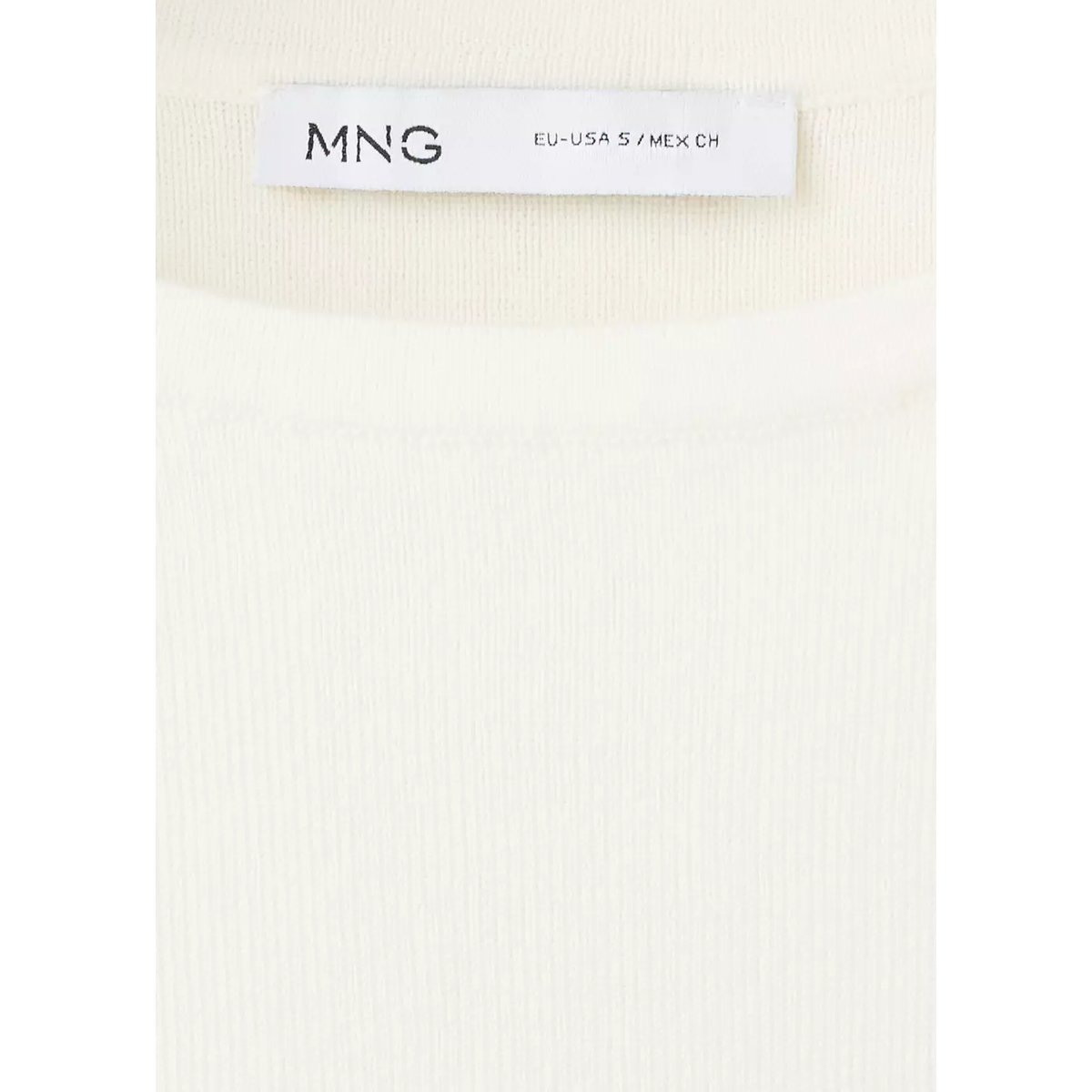 Top en maille fine avec col bateau écru, MANGO