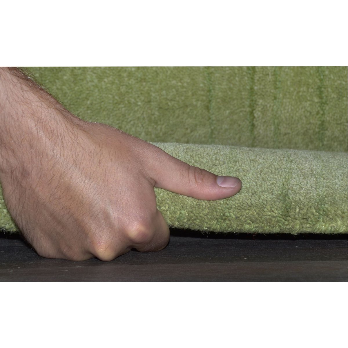 Tapis gabbeh GABURA, tissé à la main, 100% laine naturelle, à bordure vert, THEKO