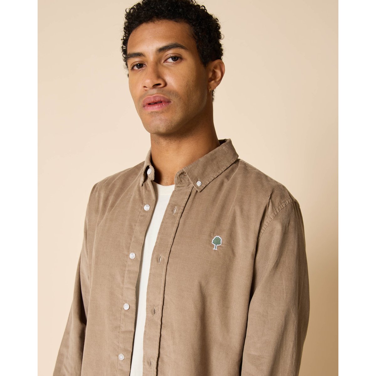 Chemise en velours côtelé beige foncé, FAGUO