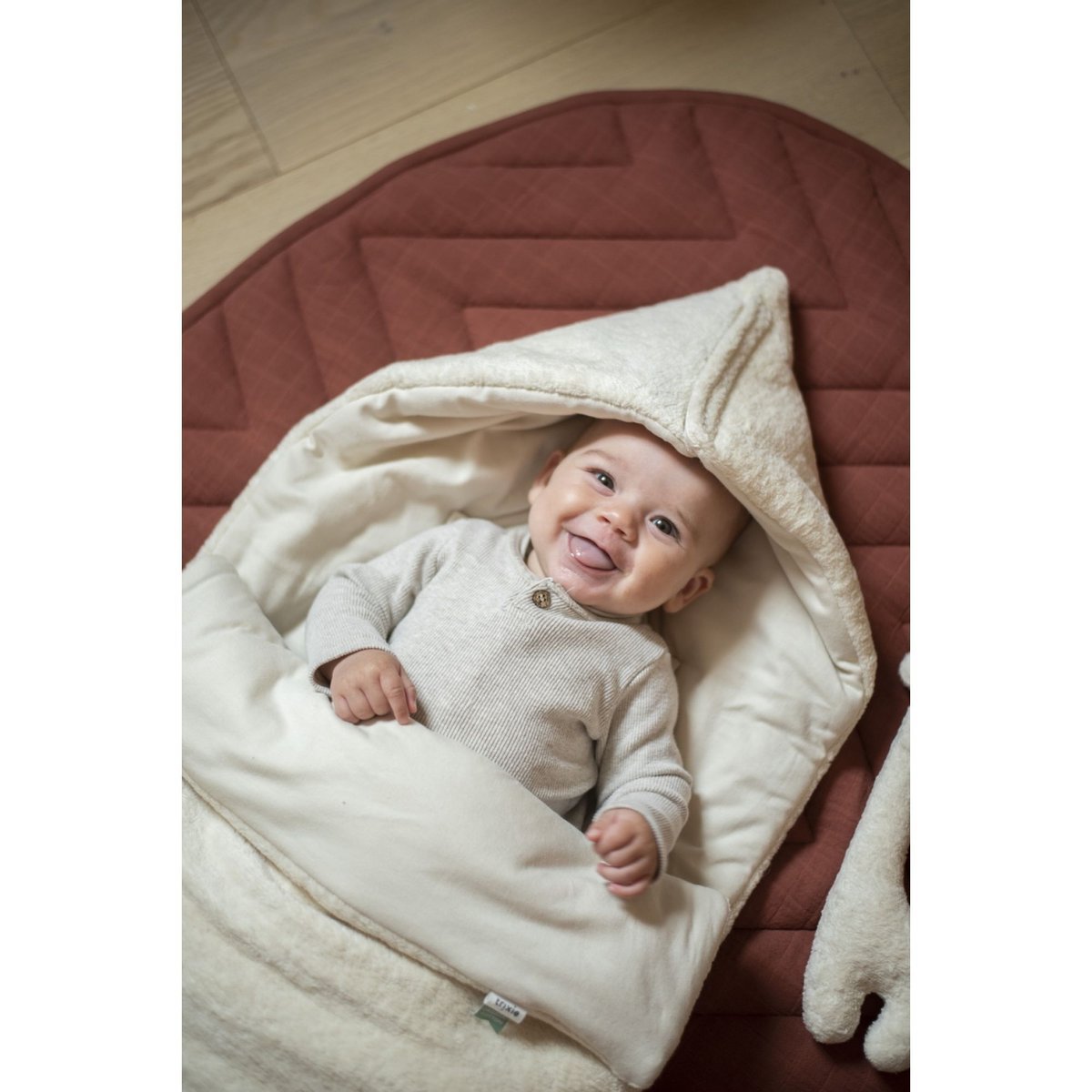 Tapis d'éveil bébé feuille marron bliss rust, TRIXIE