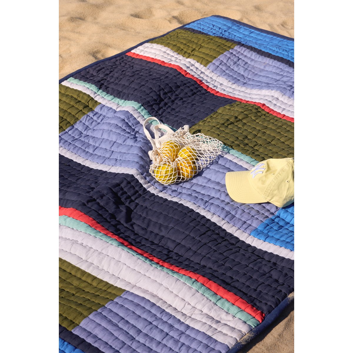Plaid en coton PAVILION bleu/ multicoloré, HUBSCH
