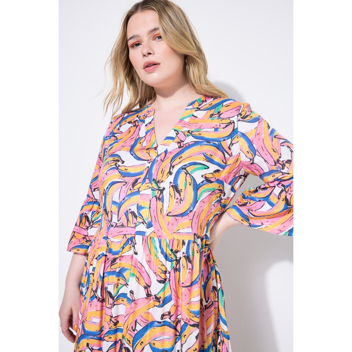 Robe maxi à volants, imprimé bananes blanc cassé, STUDIO UNTOLD
