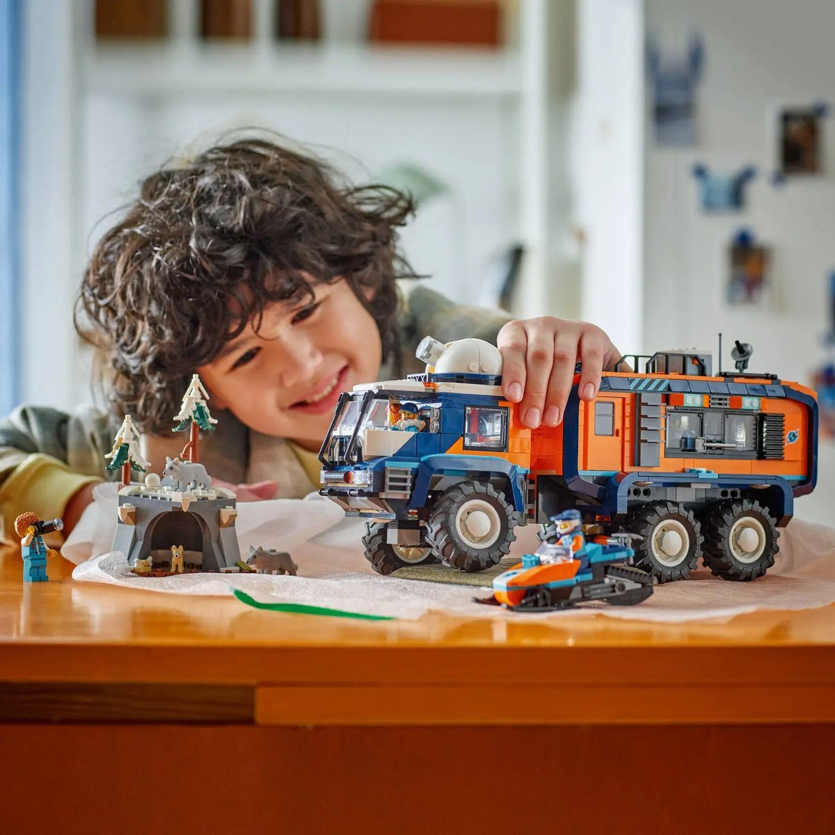 LEGO City - Camion Scientifique des Explorateurs Arctiques - 60471 couleur unique, LEGO