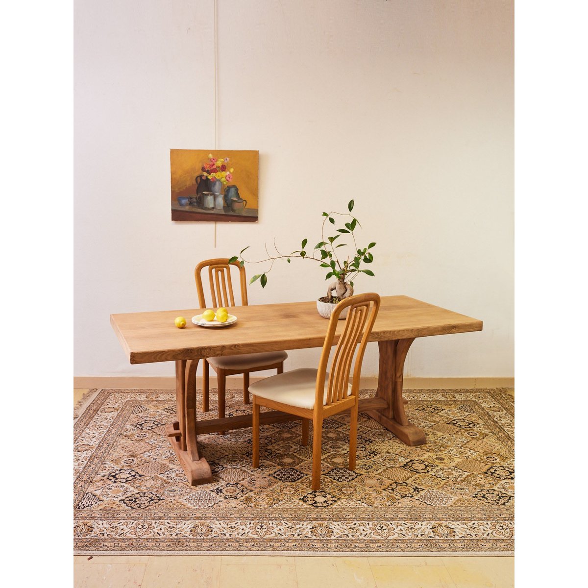 Grande table à manger en bois massif et sablé Romy N°1507 - Bon état bois clair, DEBONGOUT