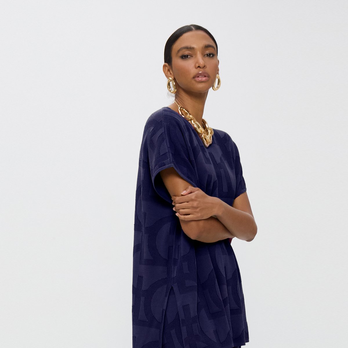 Top long en maille jacquard graphique bleu marine, LOLA CASADEMUNT